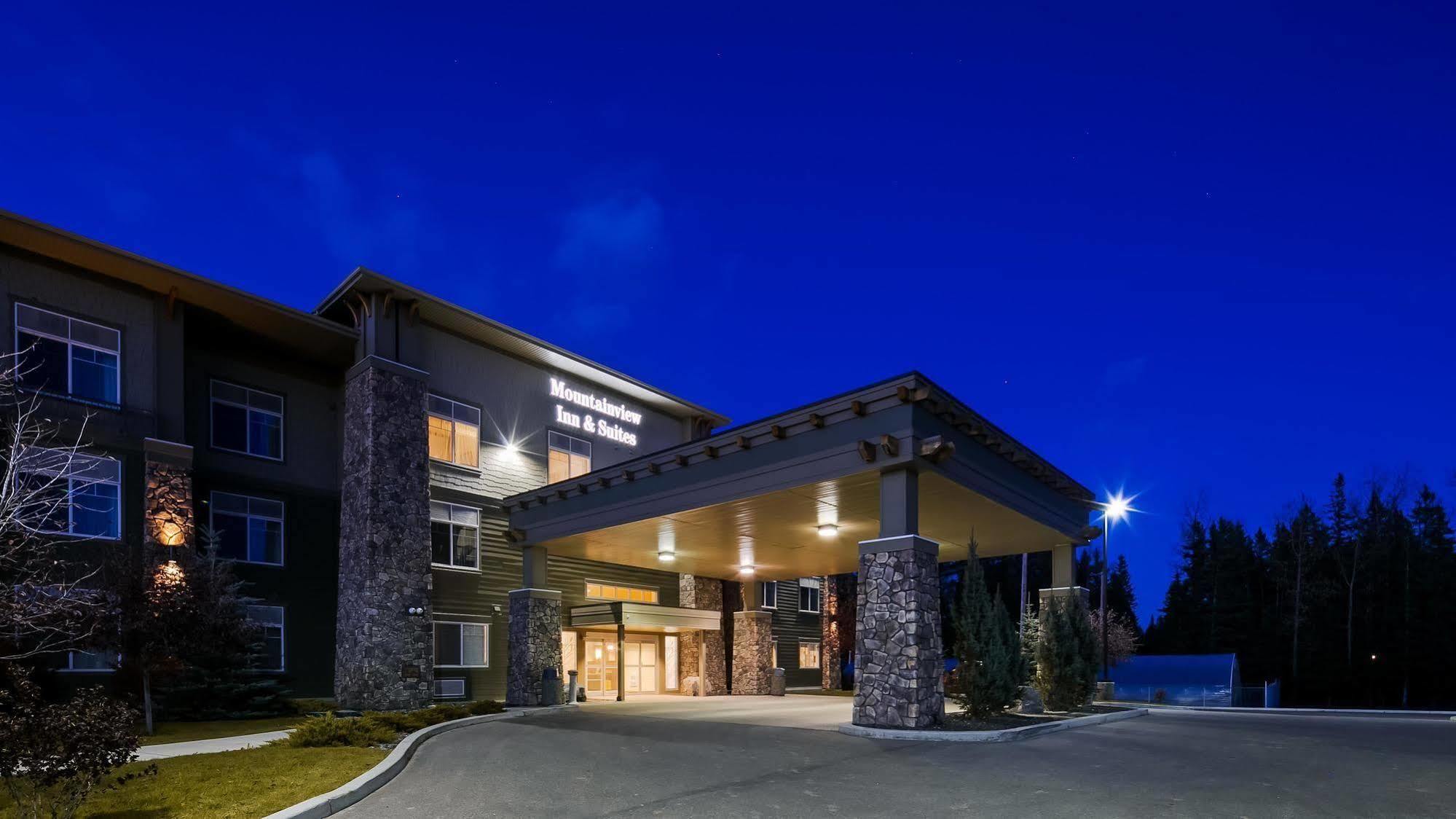Mountain View Inn & Suites Sundre Luaran gambar