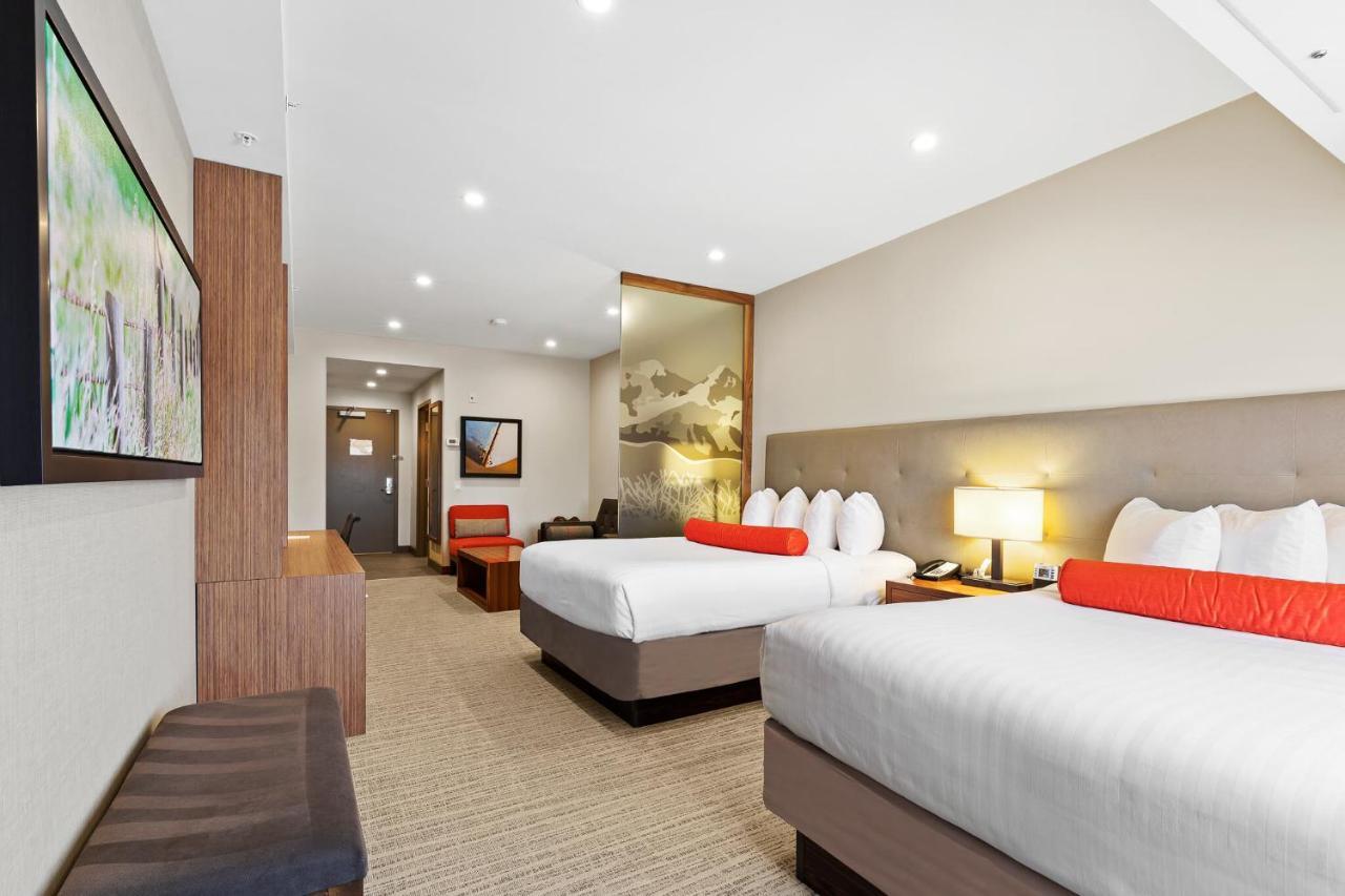 Mountain View Inn & Suites Sundre Luaran gambar